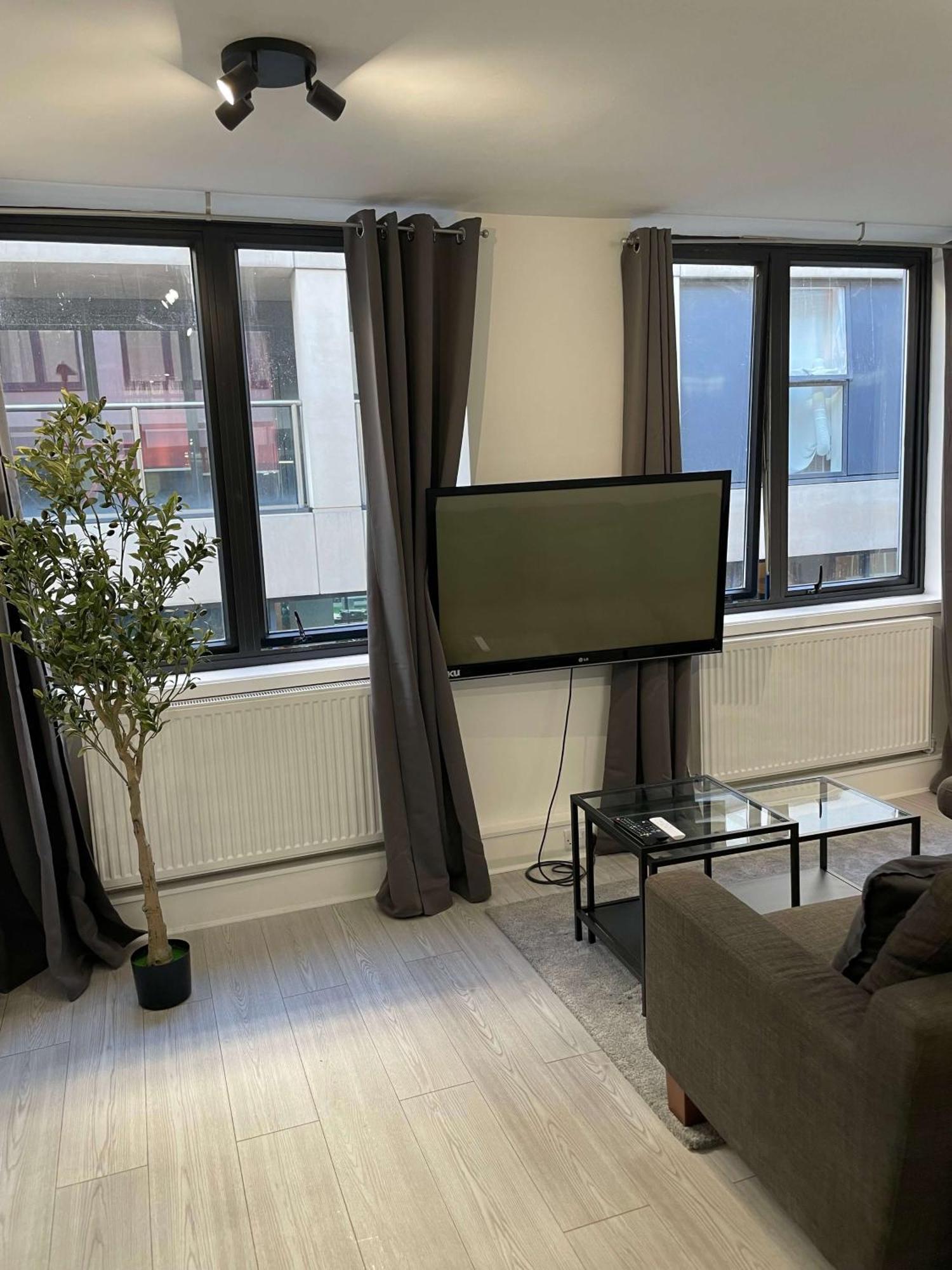 2 Bdrm Contemporary Central London Apartment Экстерьер фото